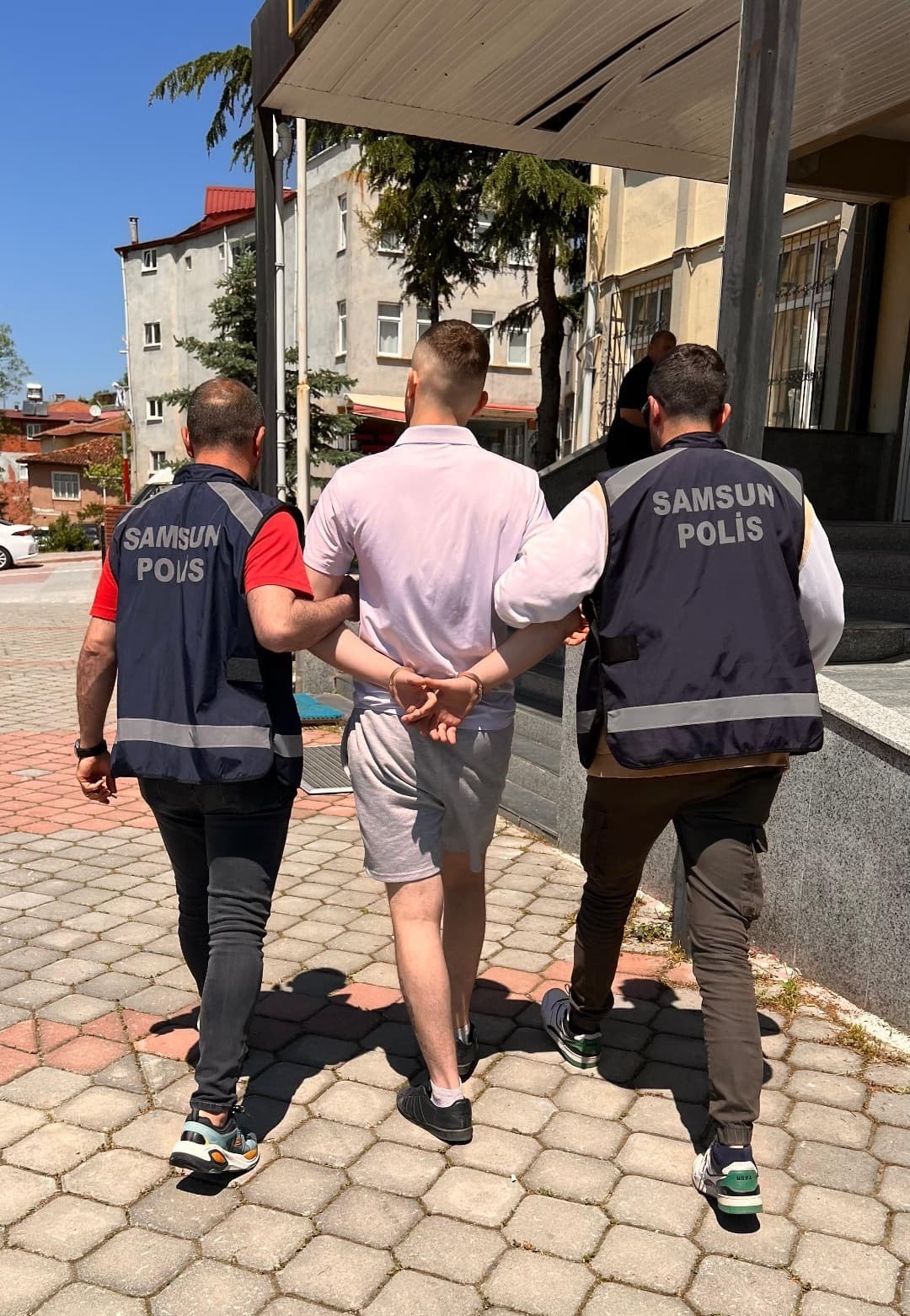 Samsun&rsquo;da uyuşturucu hapla yakalanan ş&uuml;pheli tutuklandı
