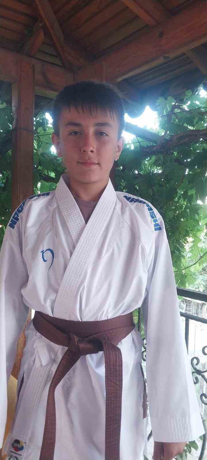 Sarıgöllü öğrenci karate milli takımında yarışacak