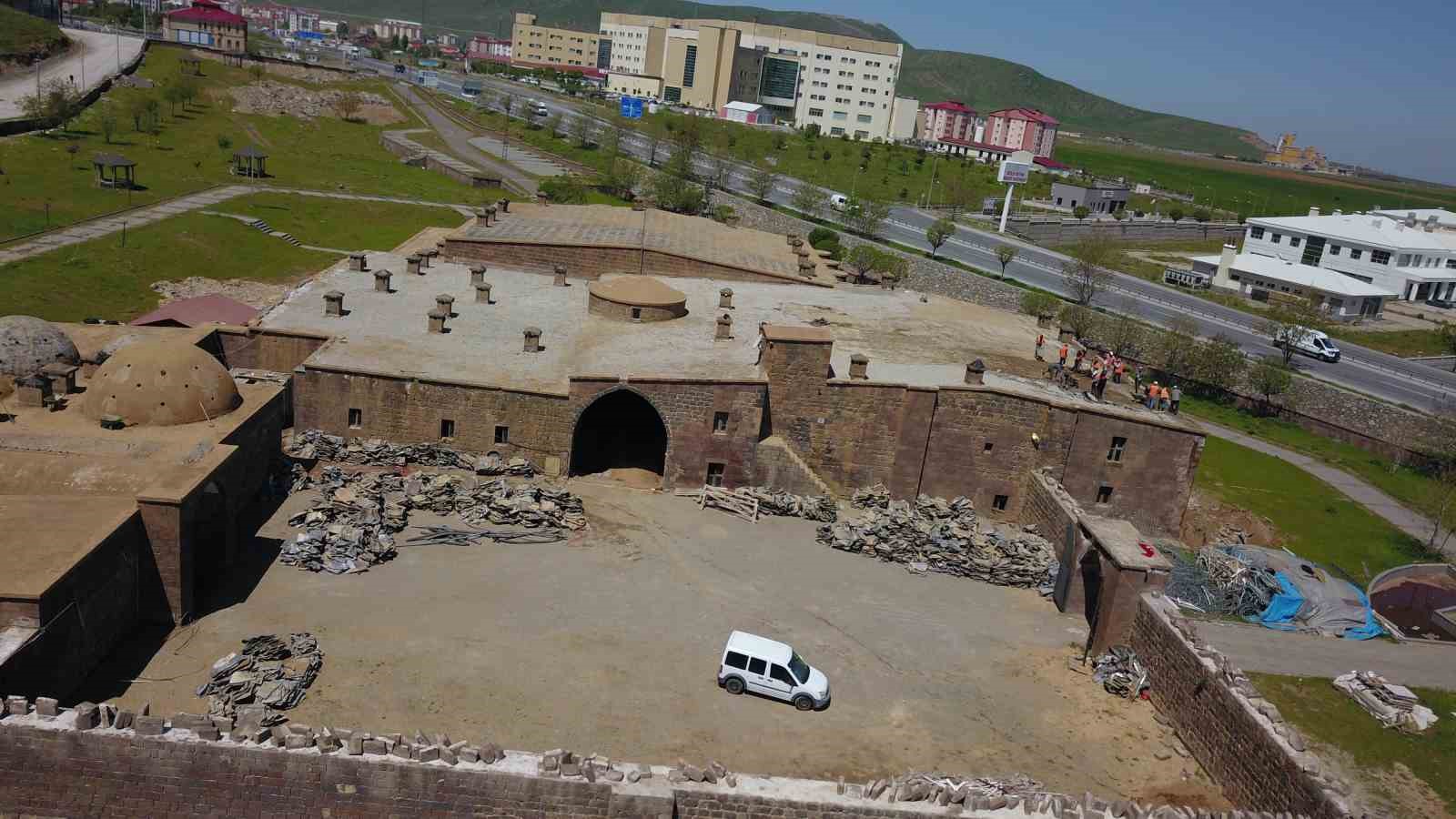 446 yıllık El Aman Hanı k&uuml;lt&uuml;r, sanat ve gastronomi merkezine d&ouml;n&uuml;şecek
