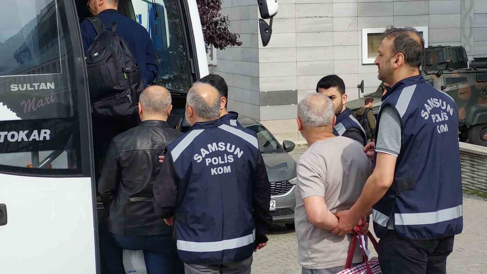 &rsquo;Maydanoz D&ouml;ner&rsquo;e FET&Ouml; operasyonunda 14 kişi adliyeye sevk edildi
