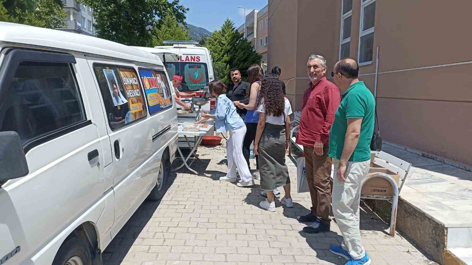 Doğalgaz patlamasında hayatını kaybeden Erbaş için lokma hayrı yapıldı