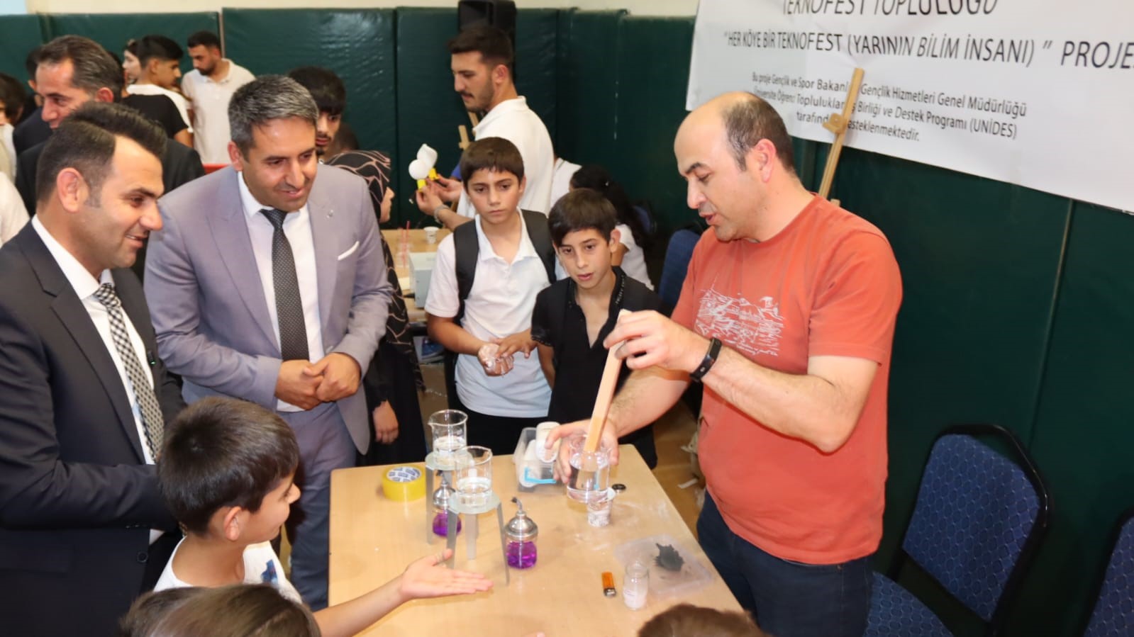 Derecik’te "Stem & Makers Expo Bilim Şenliği" düzenlendi
