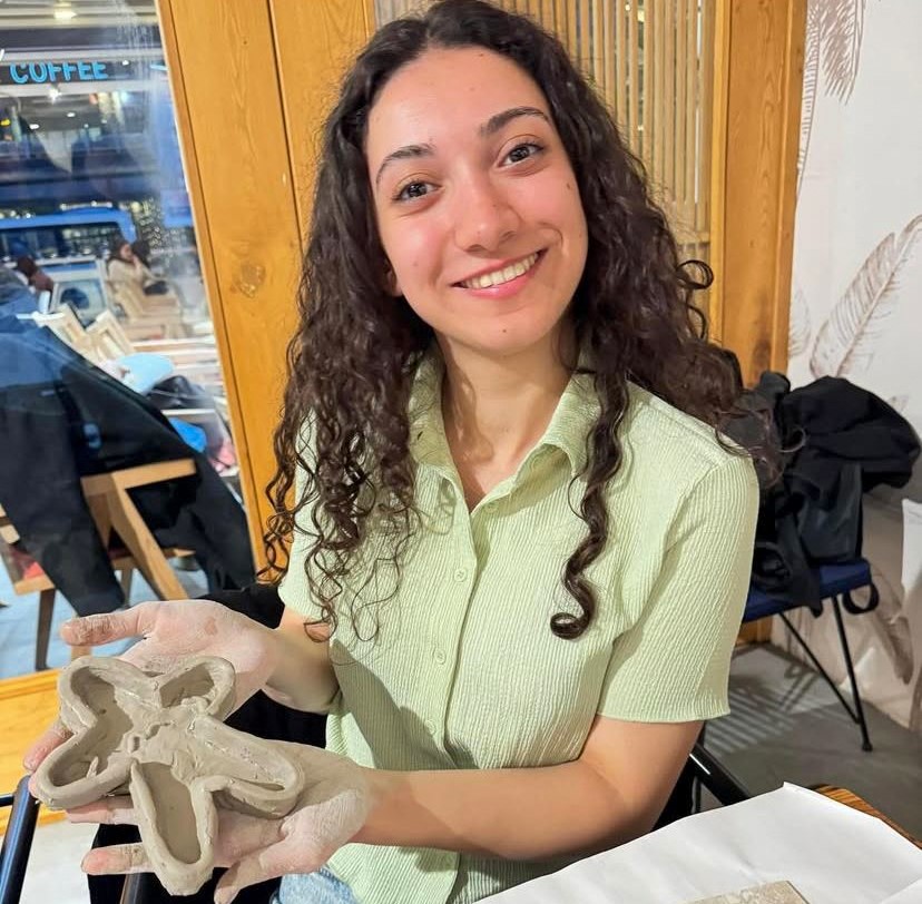 Seramik At&ouml;lyesi ile el becerilerini geliştirdiler
