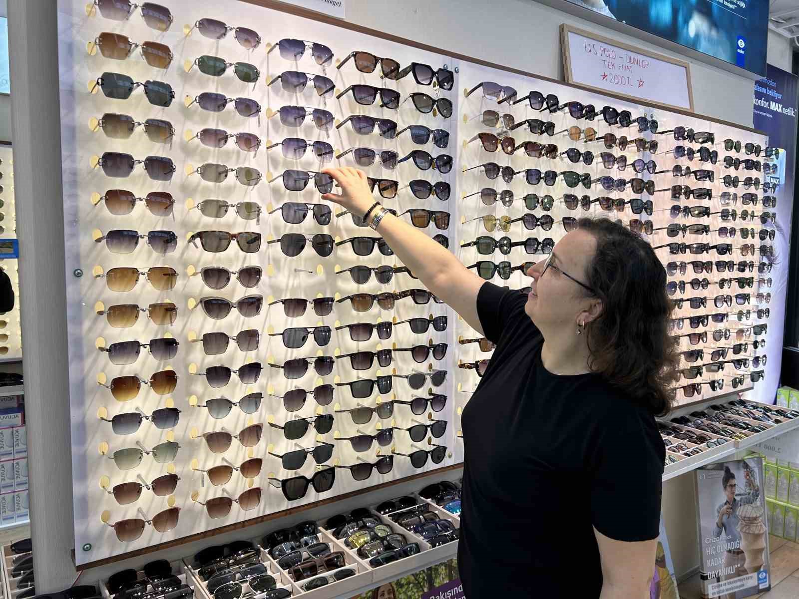 Yaz sezonu öncesi güneş gözlüklerine taleplerde yoğunluk oluştu