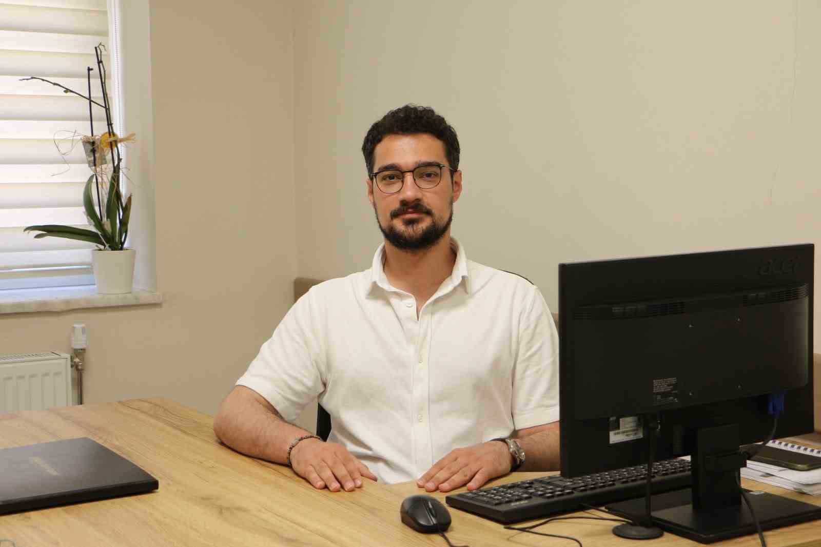 15 yıldır i&ccedil;tiği sigarayı Sağlıklı Hayat Merkezi desteği ile bıraktı
