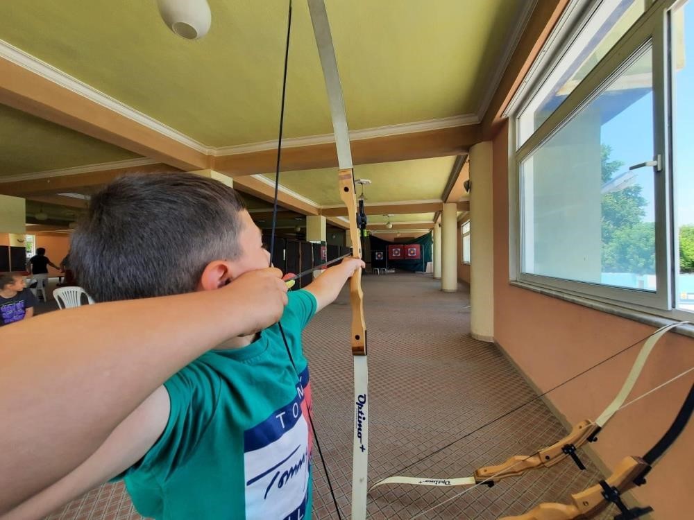 Salihli’de çocuk ve gençler bu yaz spora doyacak