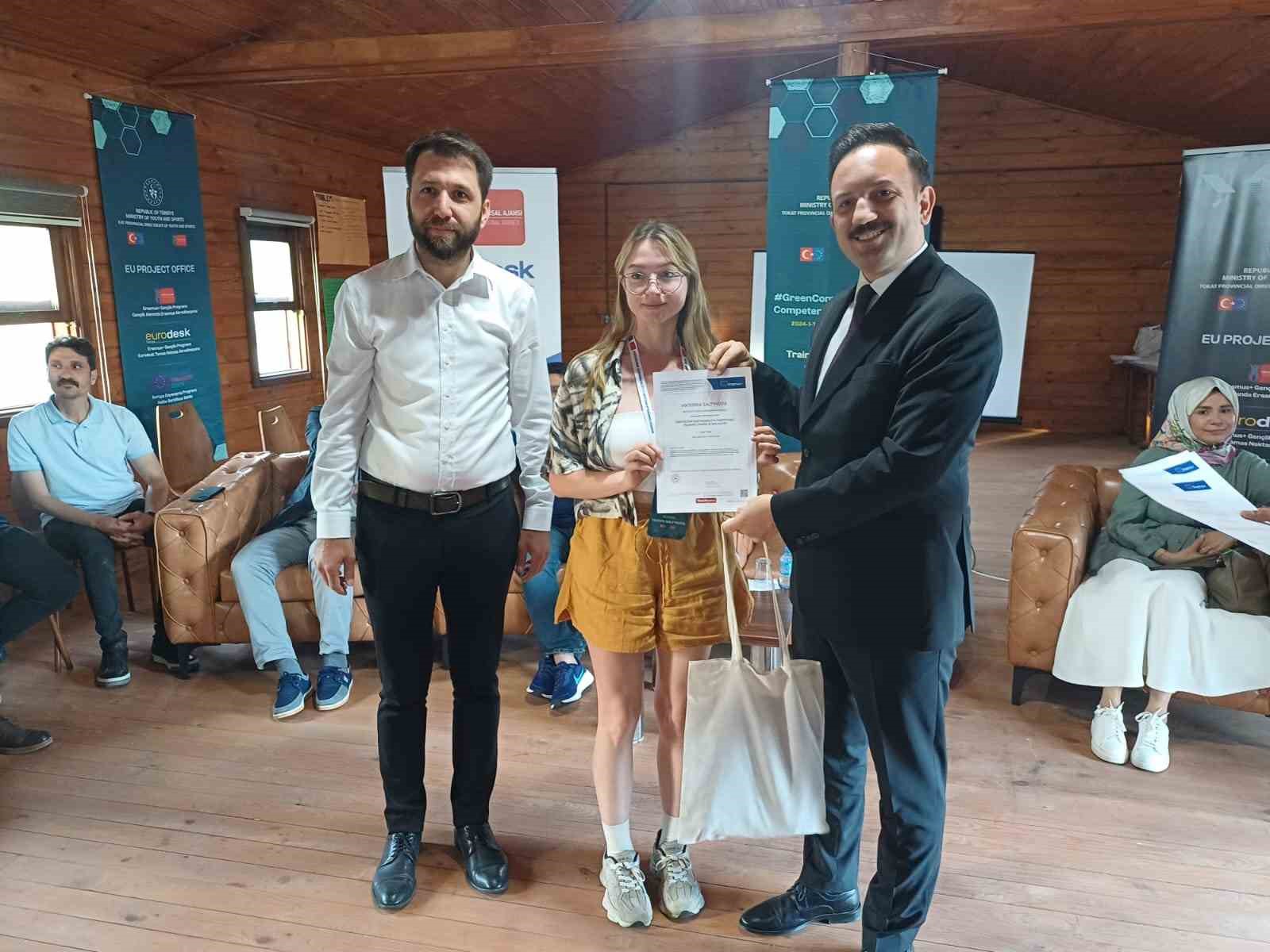 13 ülkeden gelenler Malazgirt’teki kampta buluştu