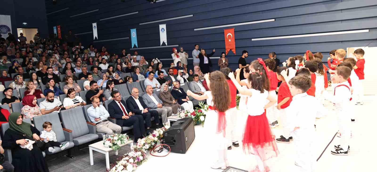 KSO ve KOS Başkanı B&uuml;y&uuml;keğen: "KOS Anaokulu farkını ortaya koydu"
