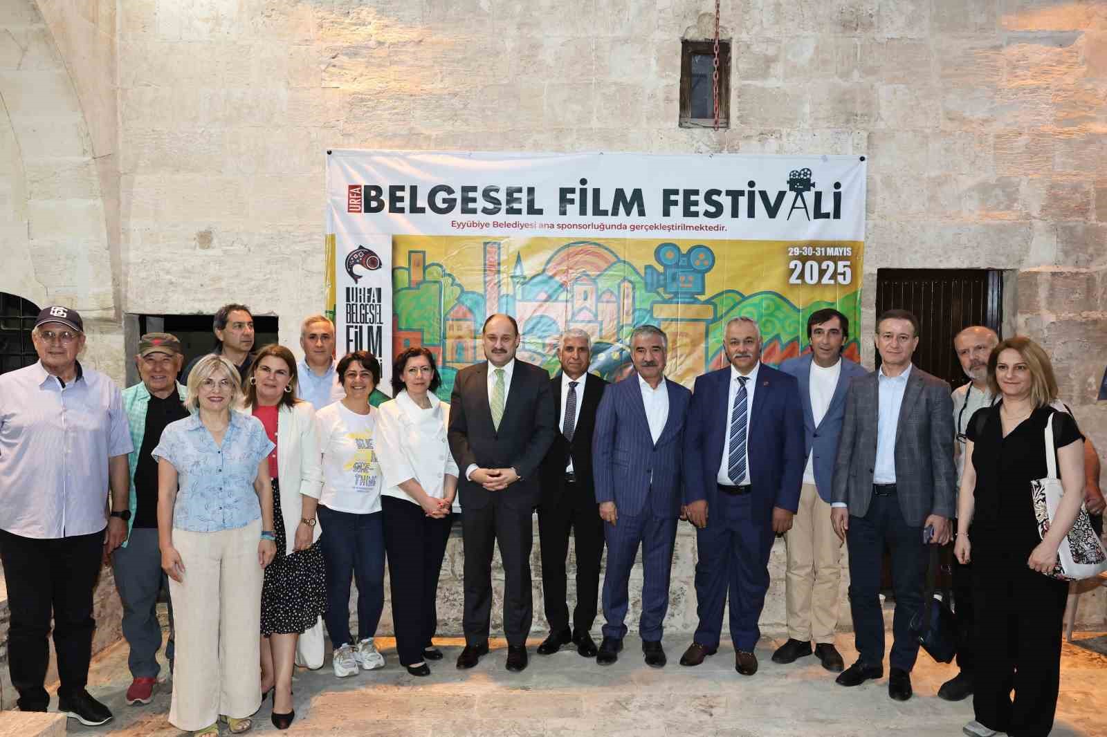 Urfa Belgesel Film Festivalinin ilk g&ouml;sterimleri yapıldı

