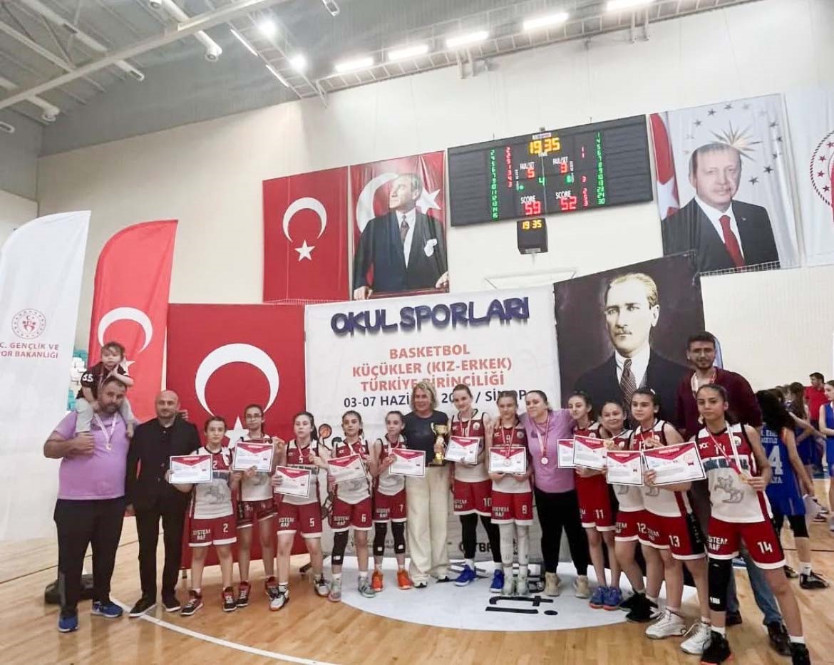 Canik Belediyespor’dan çifte Türkiye şampiyonluğu