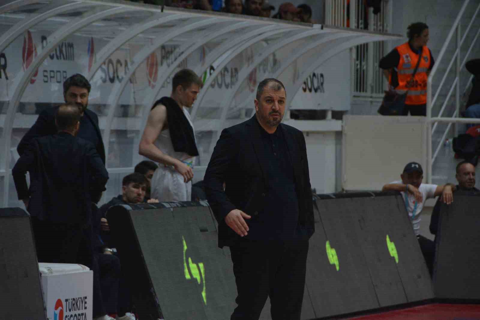 Aliağa Petkimspor’da Burak Gören dönemi sona erdi