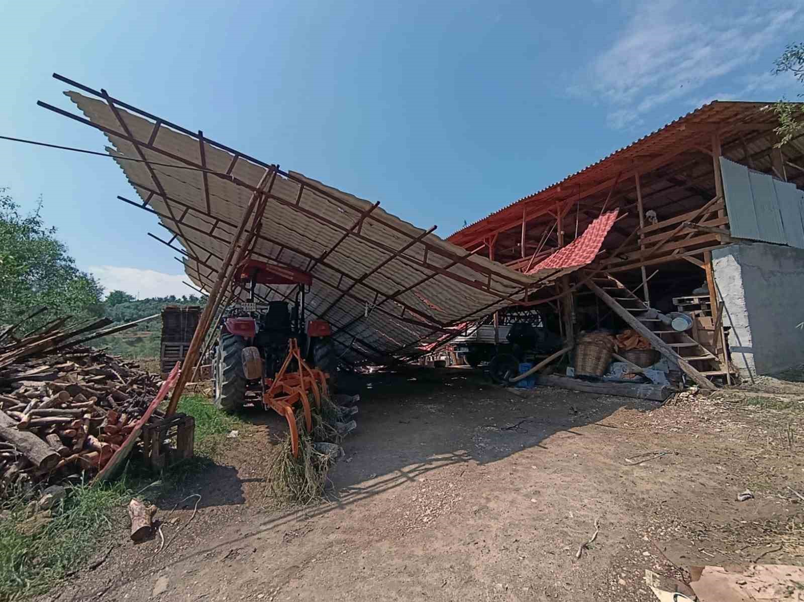 Muğla’da sağanak ve dolu hasara neden oldu