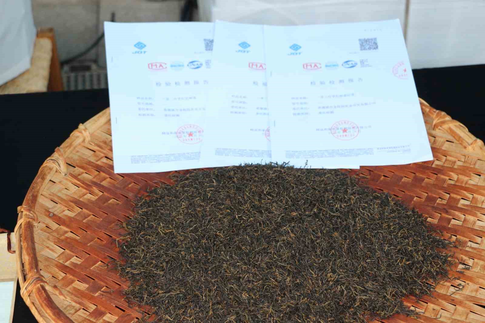 T&uuml;rkiye ve &Ccedil;in&rsquo;in &ccedil;ay k&uuml;lt&uuml;r&uuml; Rize&rsquo;de buluştu
