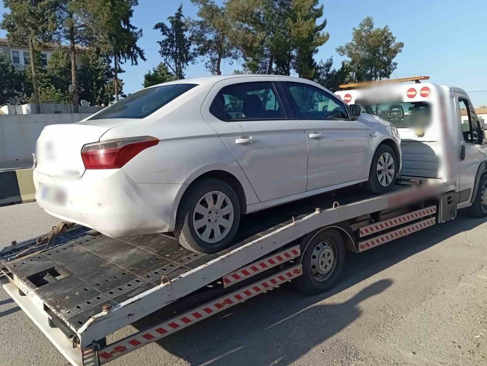 Gaziantep&rsquo;te 5 d&uuml;zensiz g&ouml;&ccedil;men ile 5 organizat&ouml;r yakalandı
