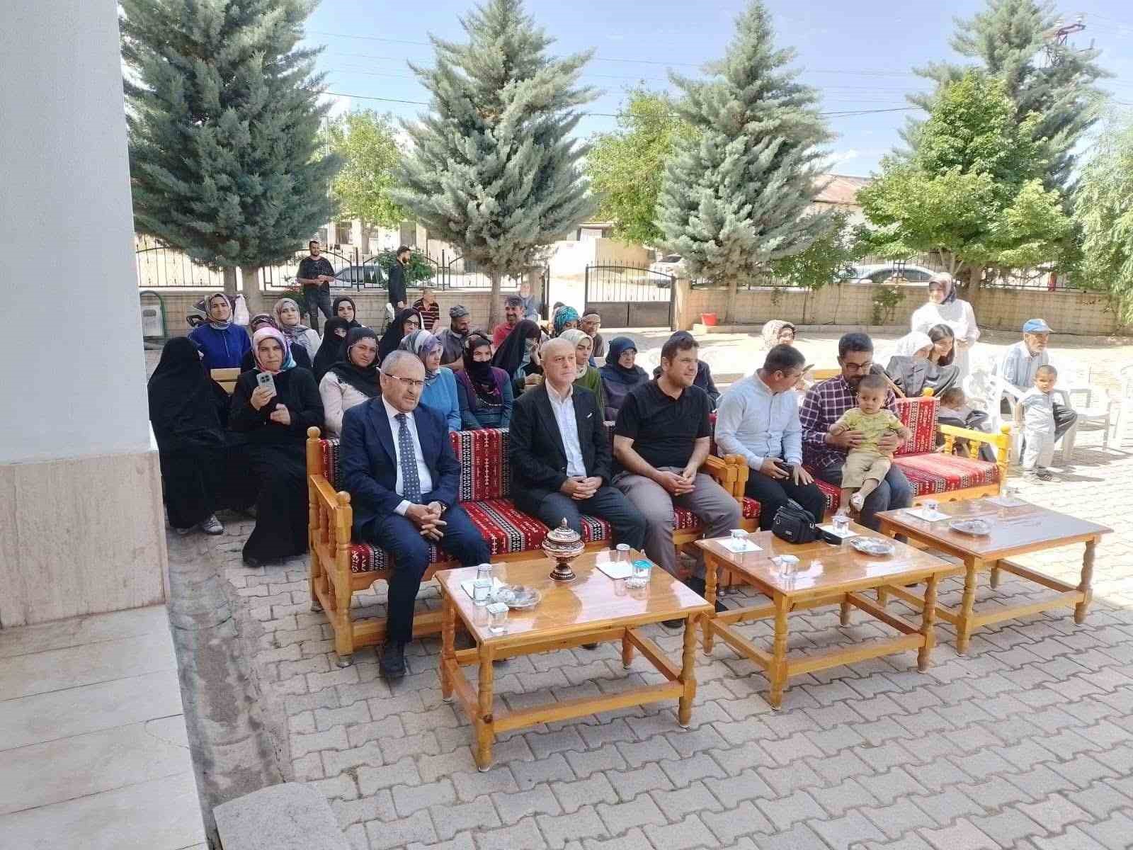 Elazığ’da 4 -6 yaş Kur’an kursunda mezuniyet heyecanı