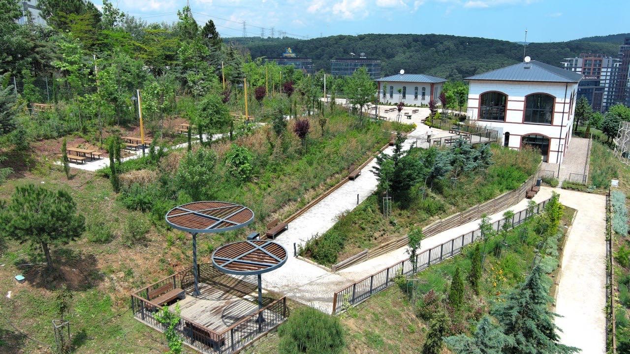 Kağıthane Millet Bah&ccedil;esi ve Tabiat Parkı hizmete a&ccedil;ıldı
