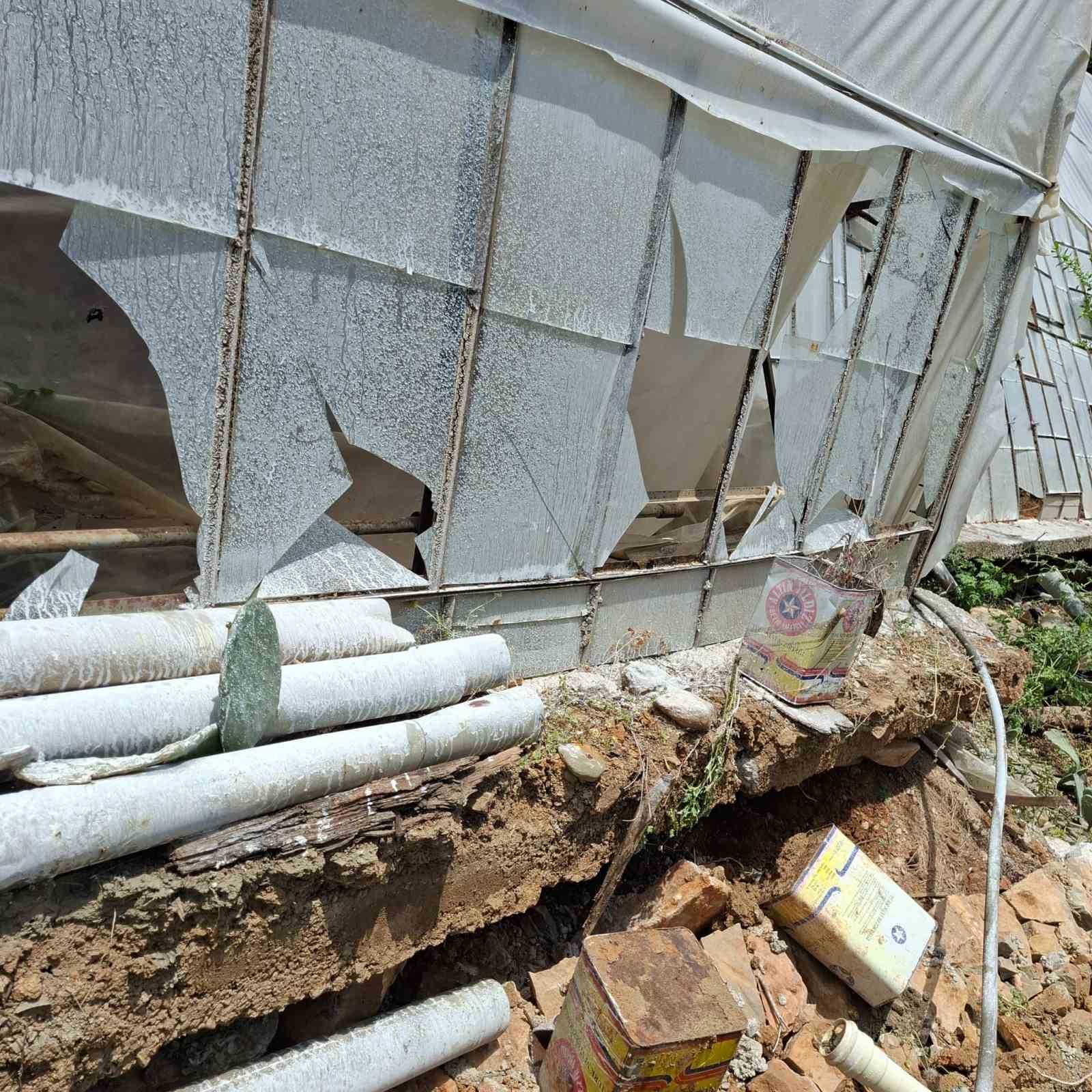 Antalya Gazipaşa&rsquo;daki hortumun bilan&ccedil;osu belli oldu
