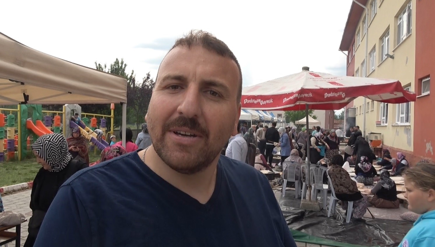 Protokol&uuml;n de katılımıyla Tavşanlı&rsquo;da anlamlı paylaşma etkinliği
