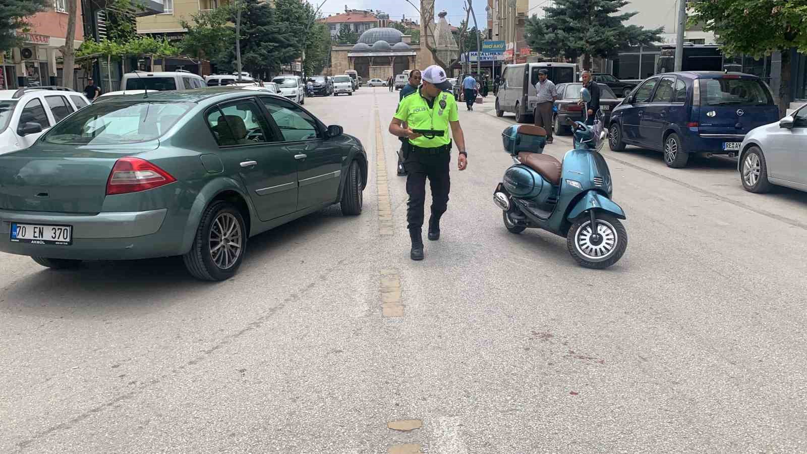 Karaman’da otomobille çarpışan motosikletli yaralandı