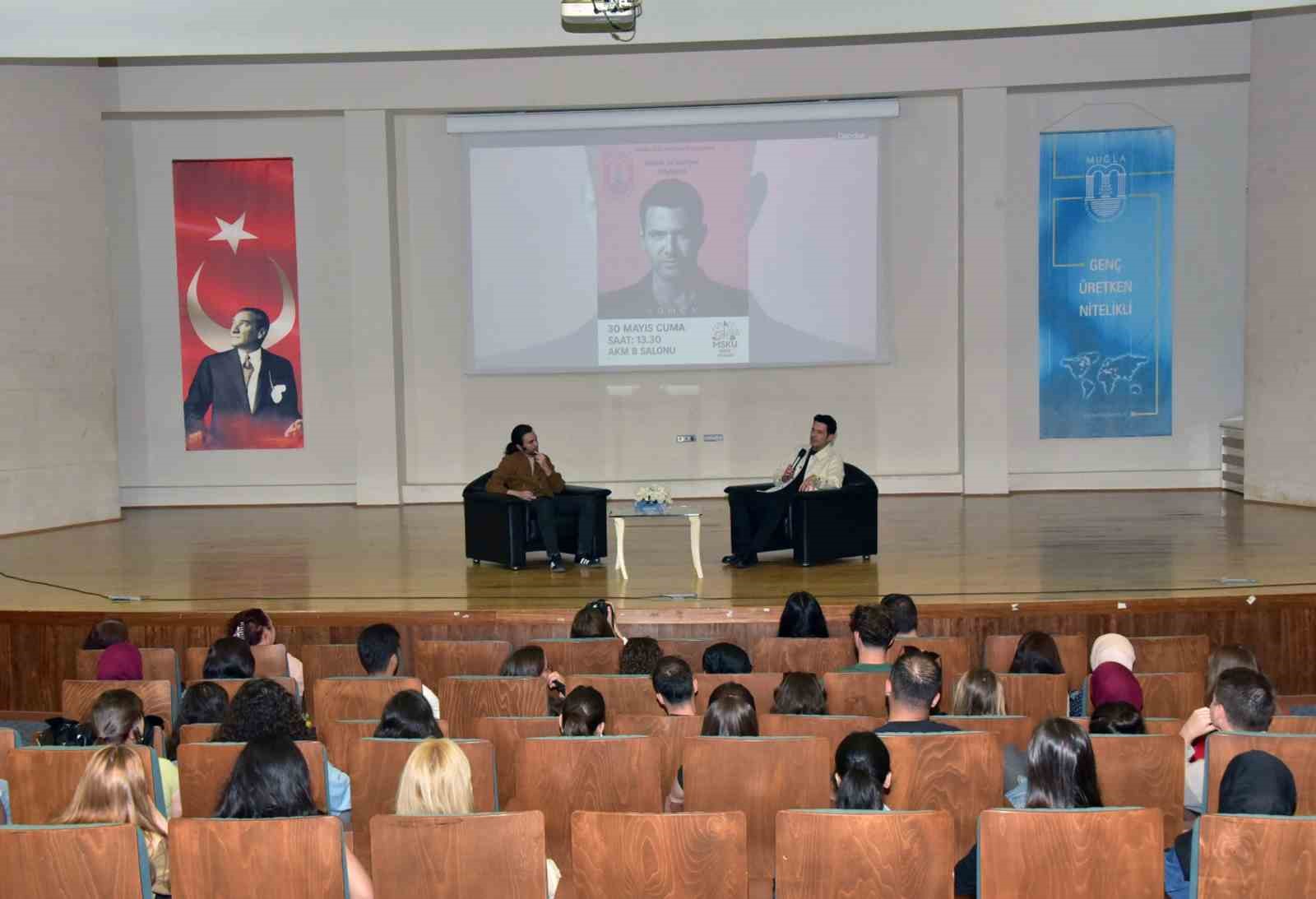 Pop m&uuml;ziğin &ouml;nemli ismi Keremcem MSK&Uuml;&rsquo;l&uuml; &ouml;ğrencilerle buluştu
