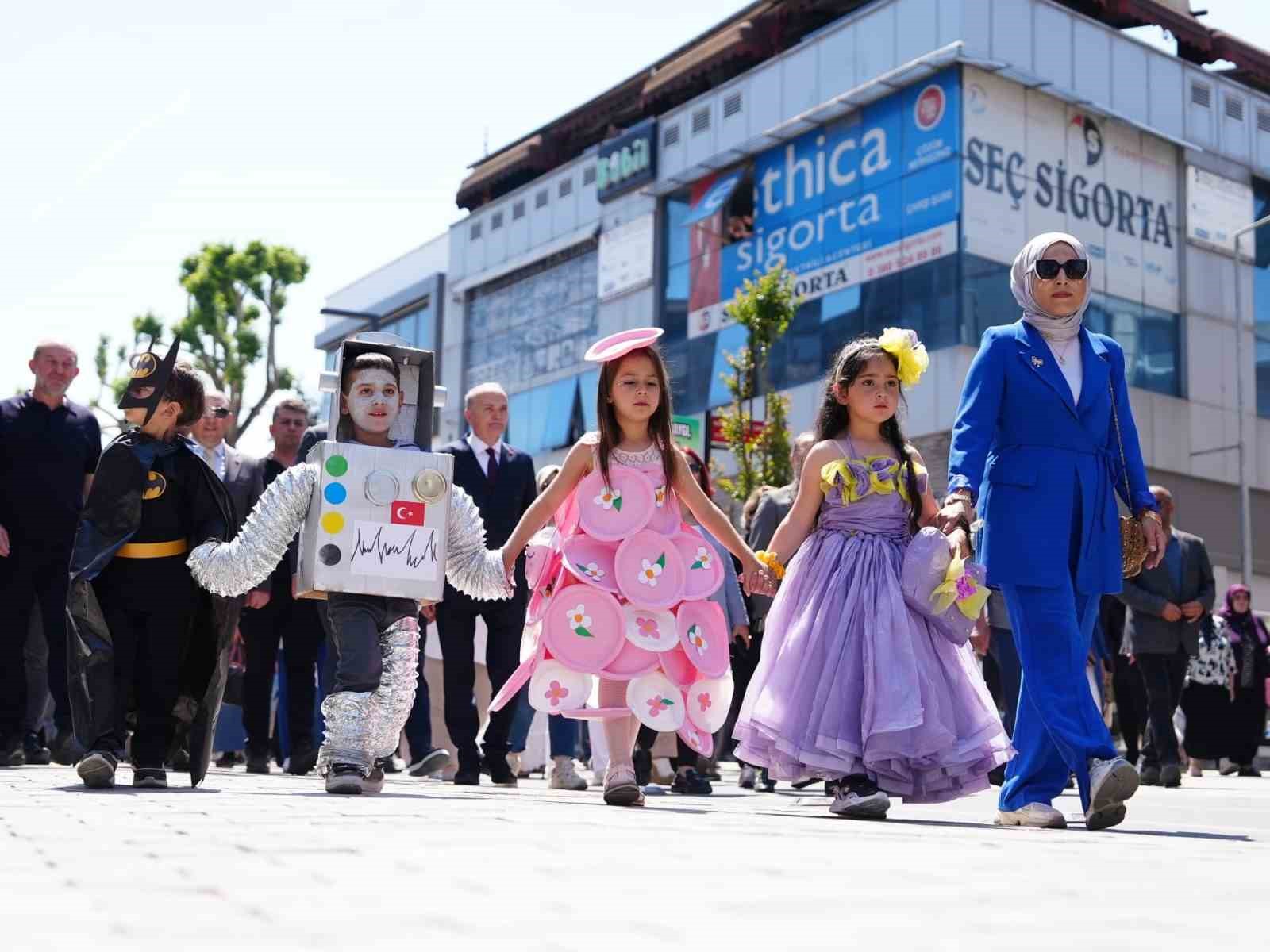 Düzce’de "Çevre Haftası" etkinlikleri renkli görüntülerle başladı