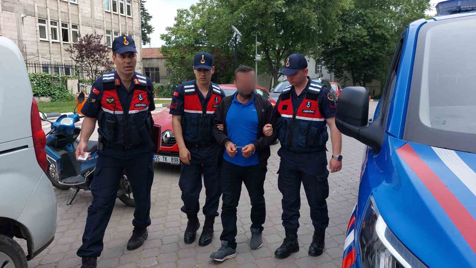 Kardeş kavgası hastanelik etti