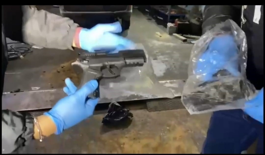 K&uuml;tahya&rsquo;da organize su&ccedil; &ouml;rg&uuml;t&uuml;ne operasyon: 13 ş&uuml;pheli tutuklandı
