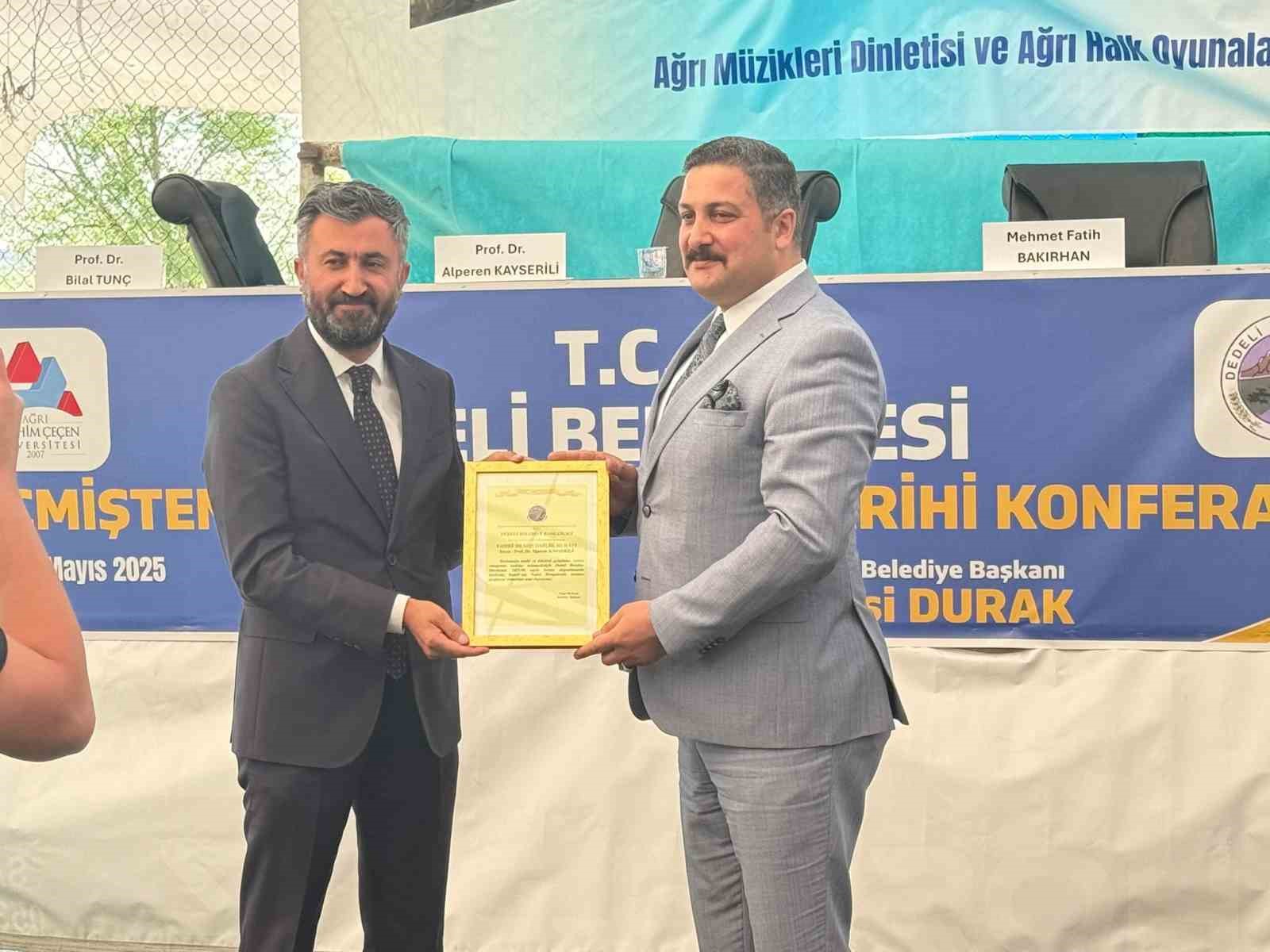 ‘’Geçmişten Günümüze Dedeli Tarihi" konuşuldu.