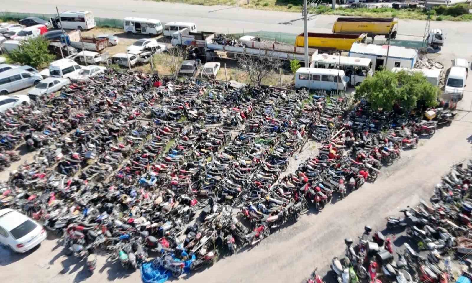 Aksaray’da usulsüz 3 bin motosiklet trafikten men edildi