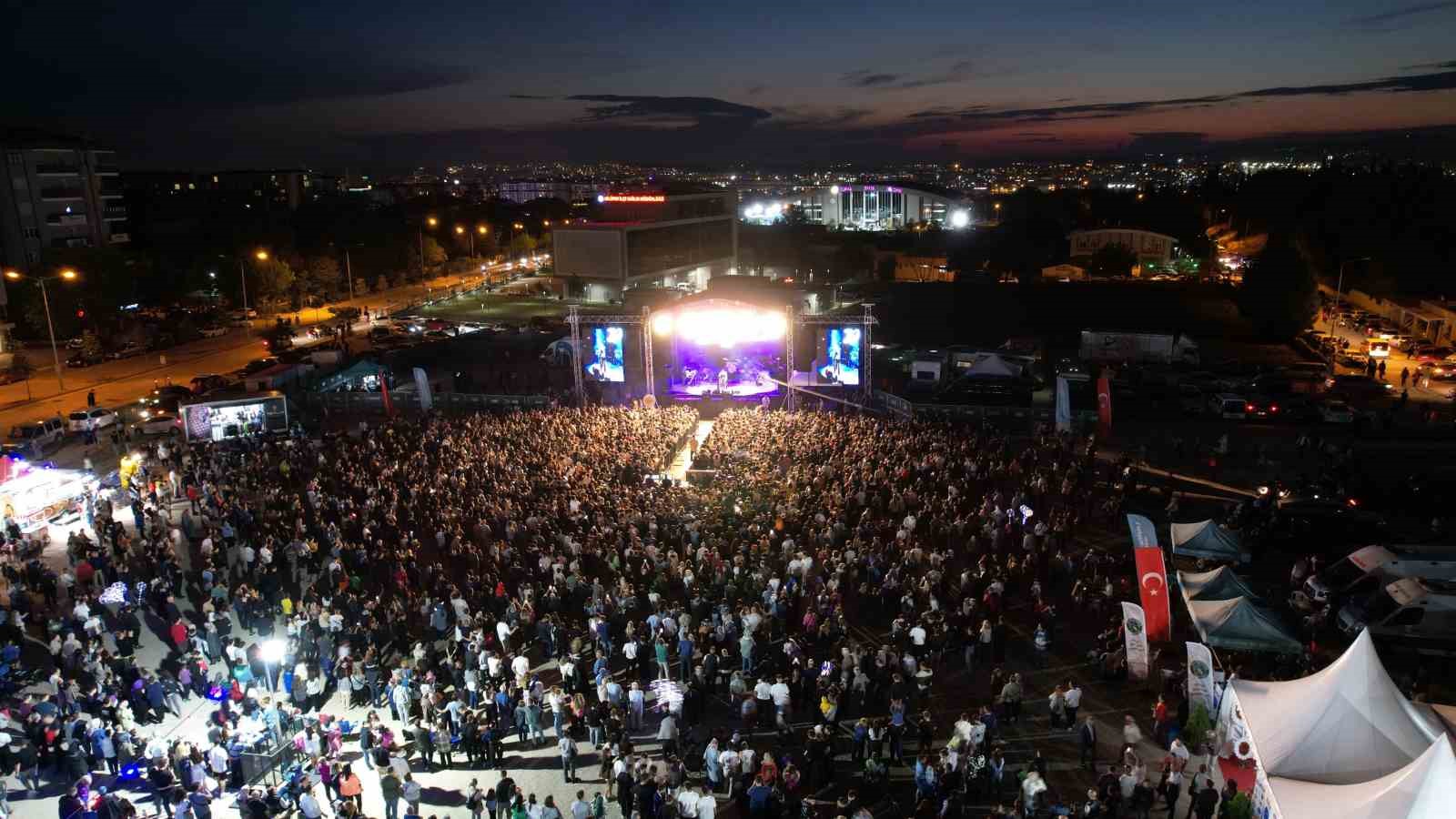 Nilüfer’de Karadeniz Festivali coşkusu