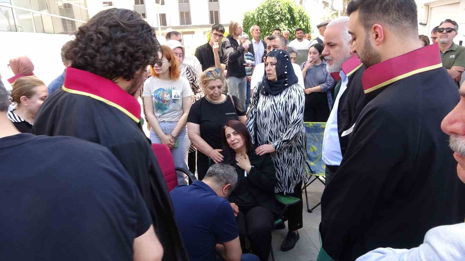 Hayatını kaybeden eski baro başkanı için adliyede cenaze töreni düzenlendi