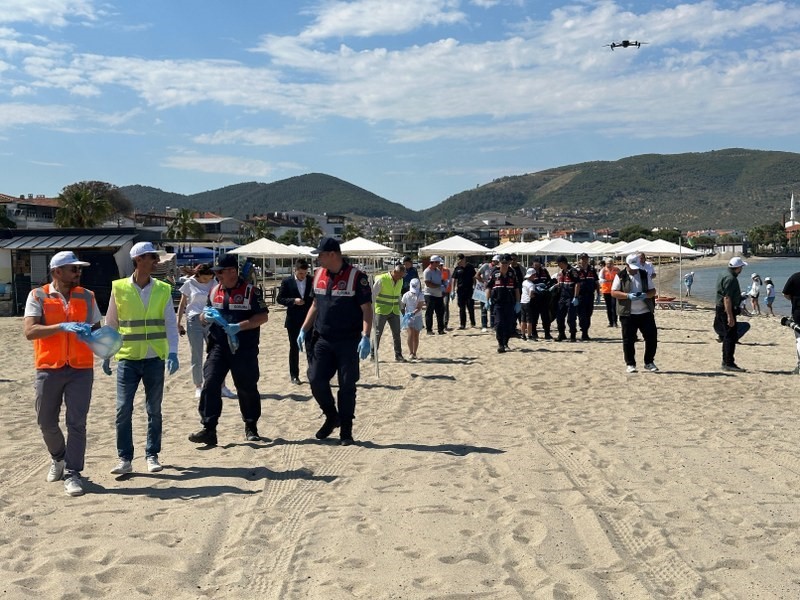 Burhaniye’ de Çevre Günü etkinliği düzenlendi
