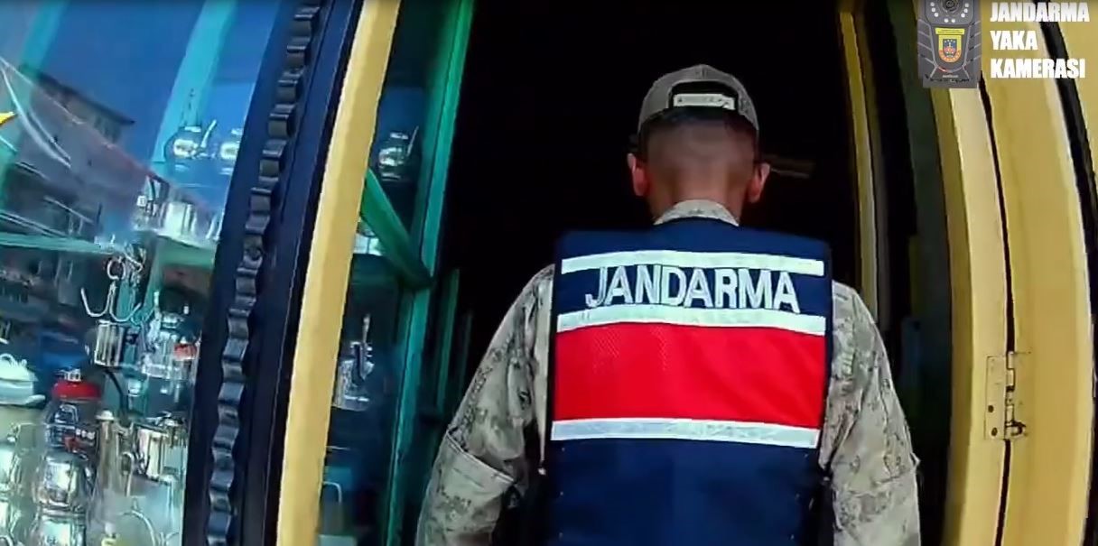 Jandarma Genel Komutanlığı T&uuml;rkiye&rsquo;nin en tertipli esnafını sosyal medya hesabından paylaştı
