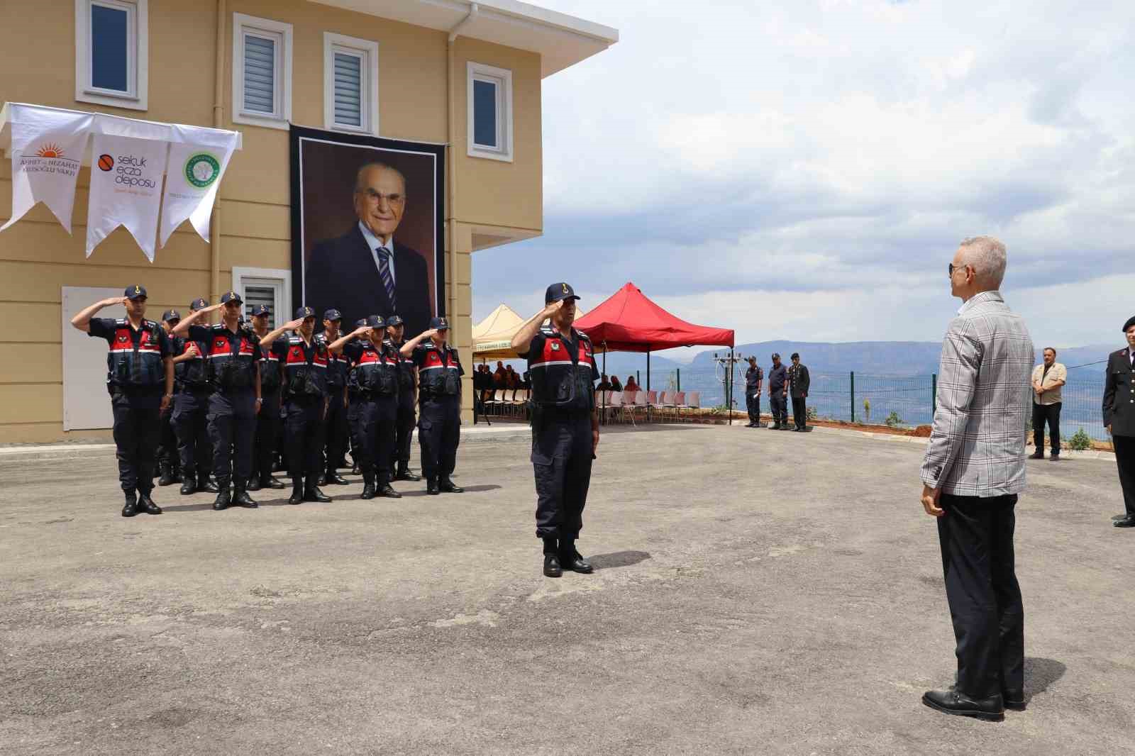 Kazancı Jandarma Karakol Komutanlığı ile lojman binası hizmete a&ccedil;ıldı
