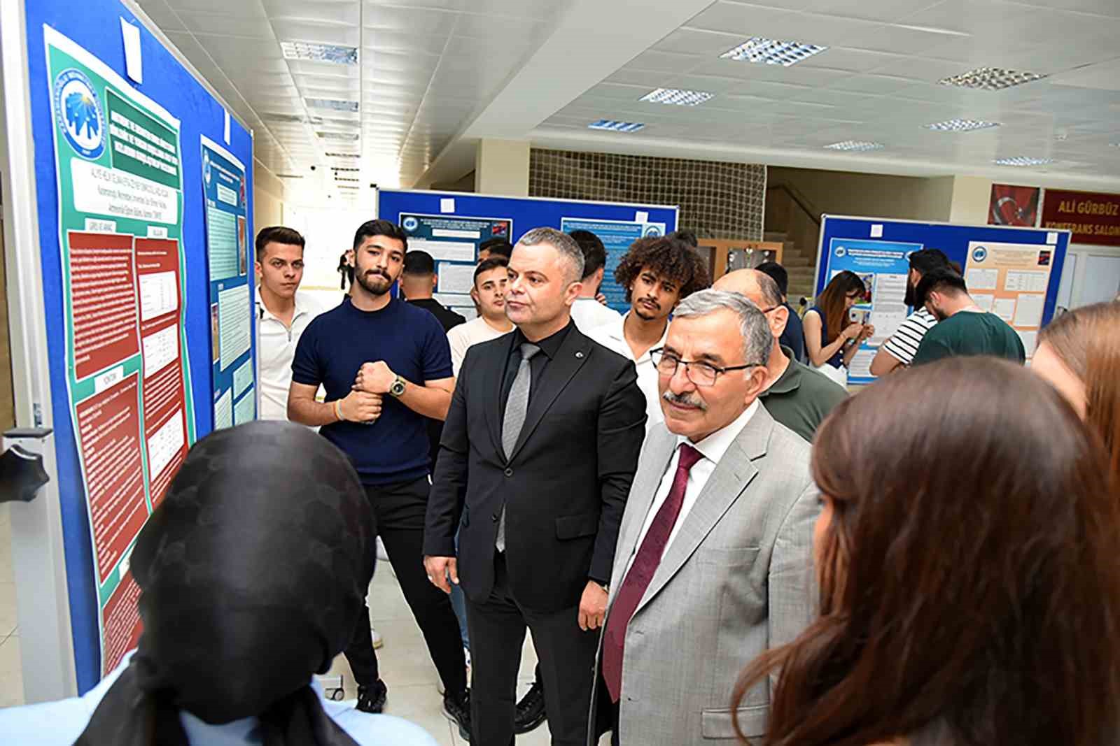 KMÜ’de "Hareket ve Antrenman" temalı poster bildiri sunumu