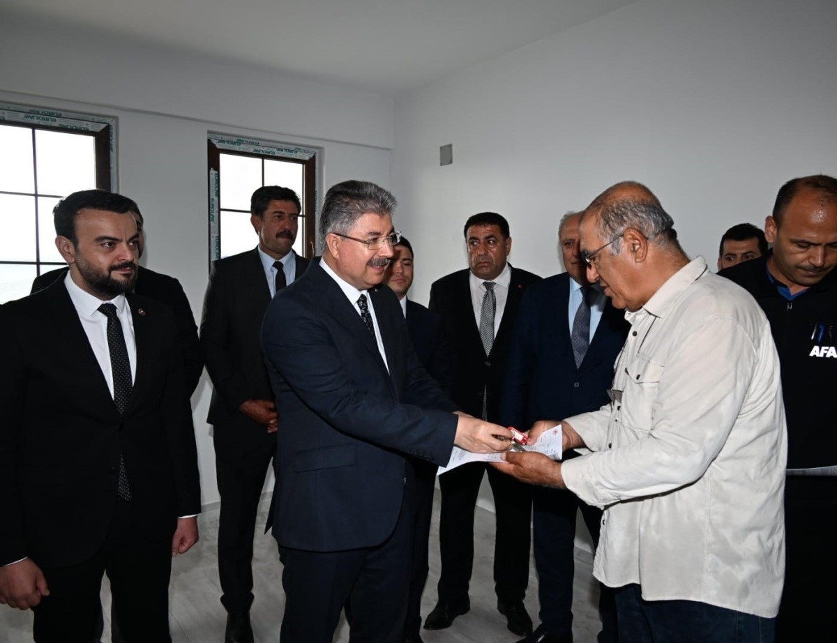 Osmaniye&rsquo;de 36 k&ouml;y konutunun daha anahtar teslimi ger&ccedil;ekleşti
