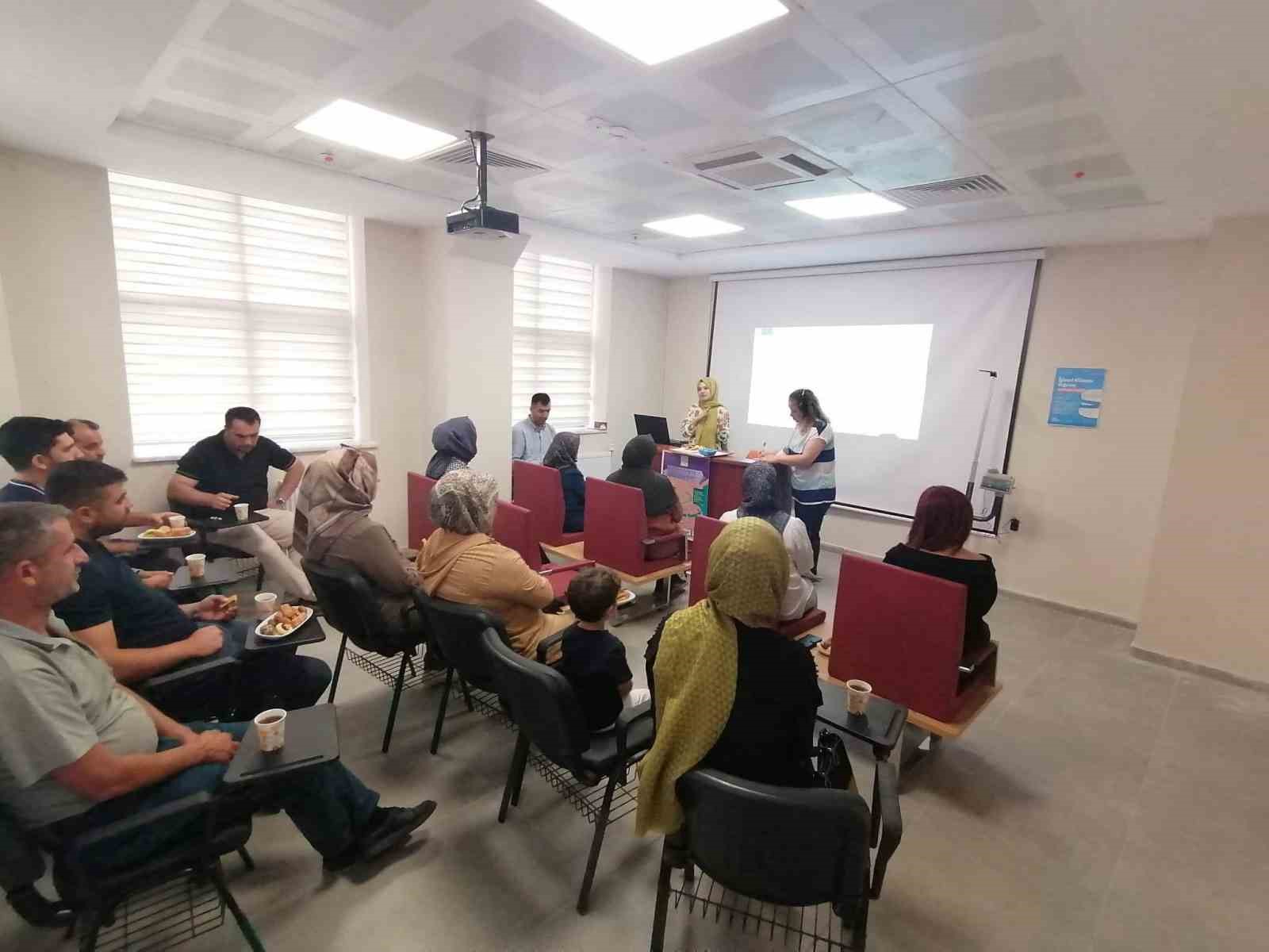 Elazığ’da sağlıklı hayat akademisi eğitimleri sürüyor