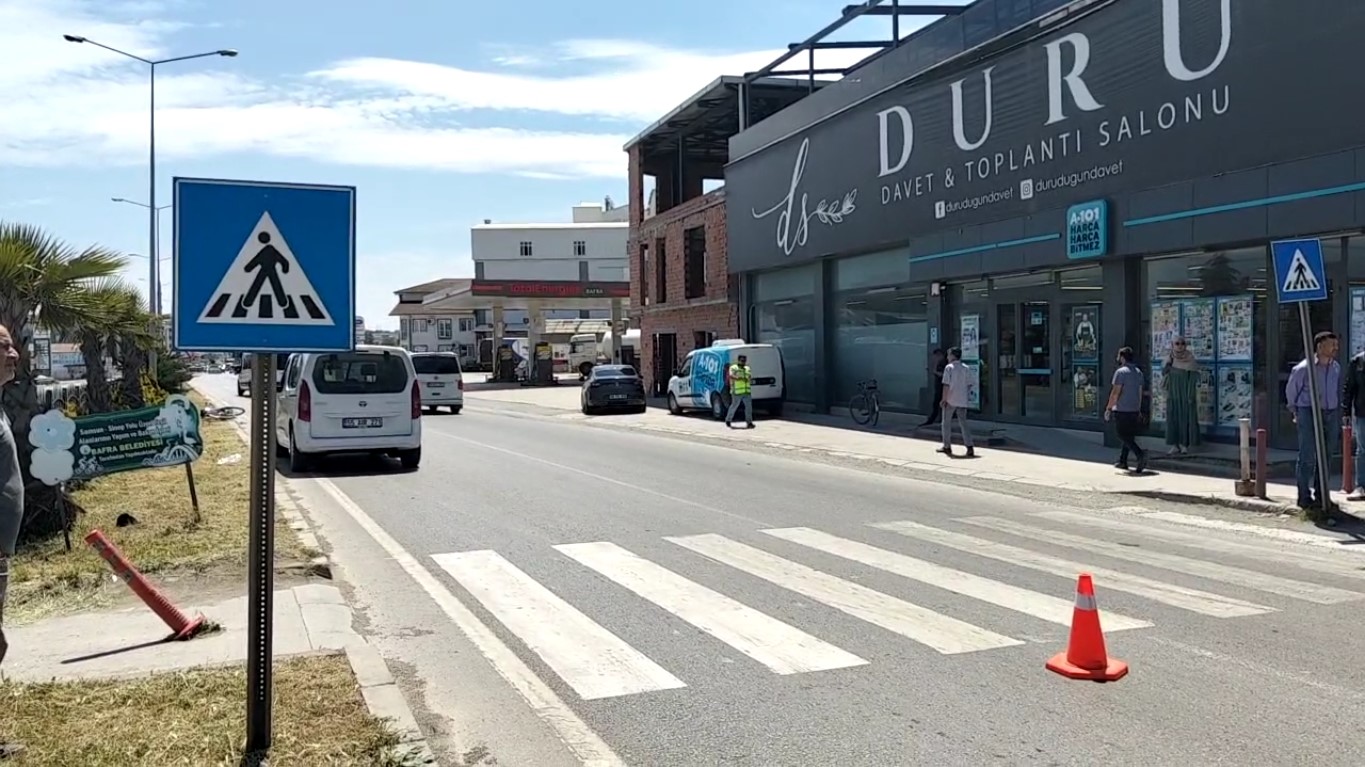 Hafif ticari aracın &ccedil;arptığı bisiklet s&uuml;r&uuml;c&uuml;s&uuml; hayatını kaybetti
