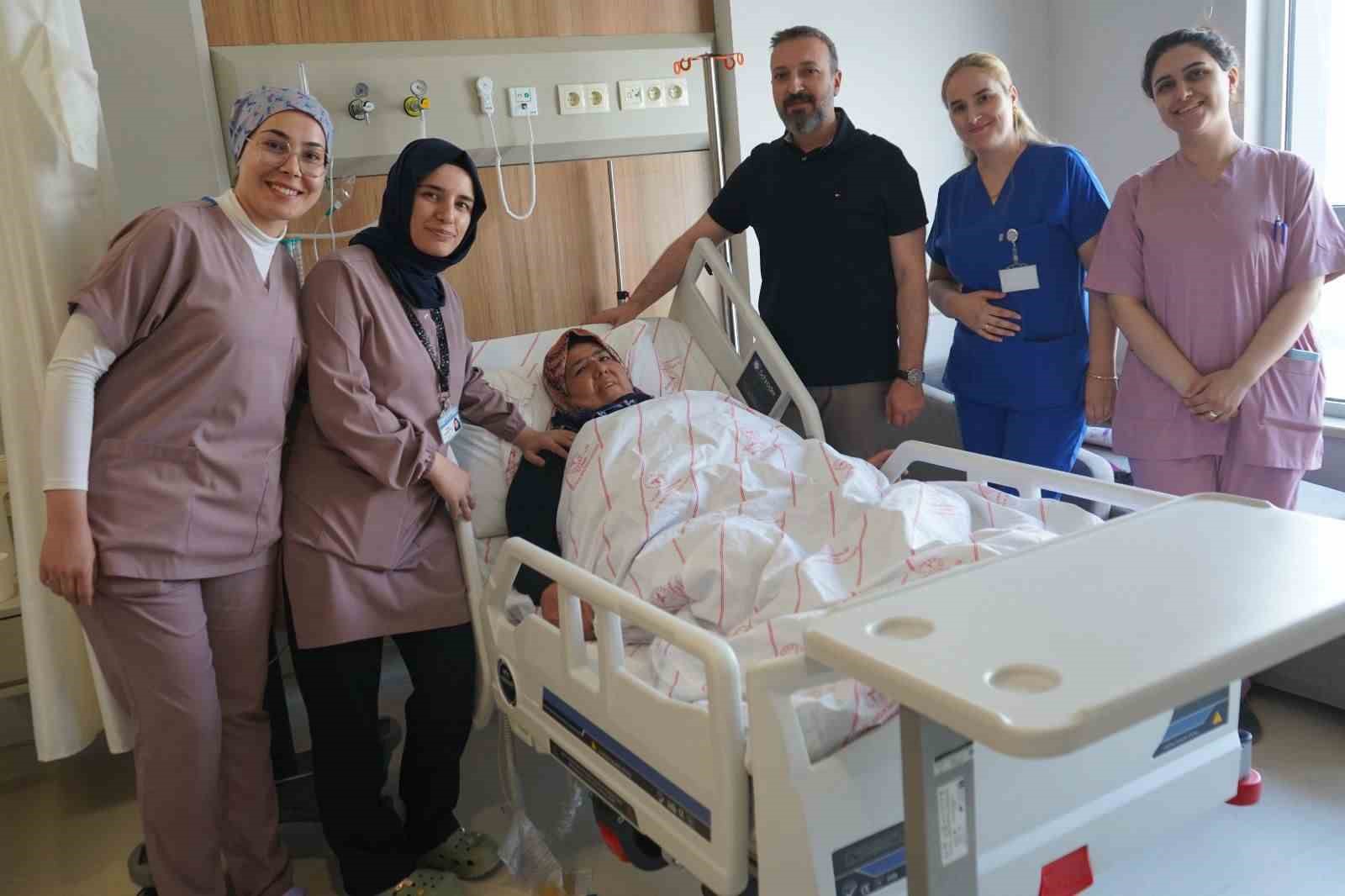 Adıyaman’da V-Notes ile rahim alma operasyonu gerçekleştirildi