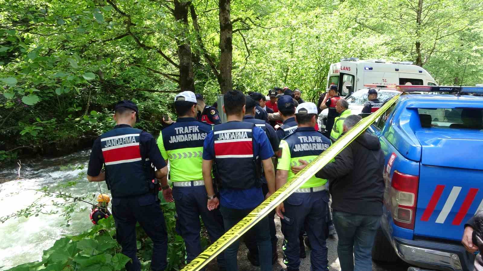 Suudi Arabistan uyruklu çocuğun cansız bedeni 2.3 kilometre uzaklıkta kayanın altında bulundu