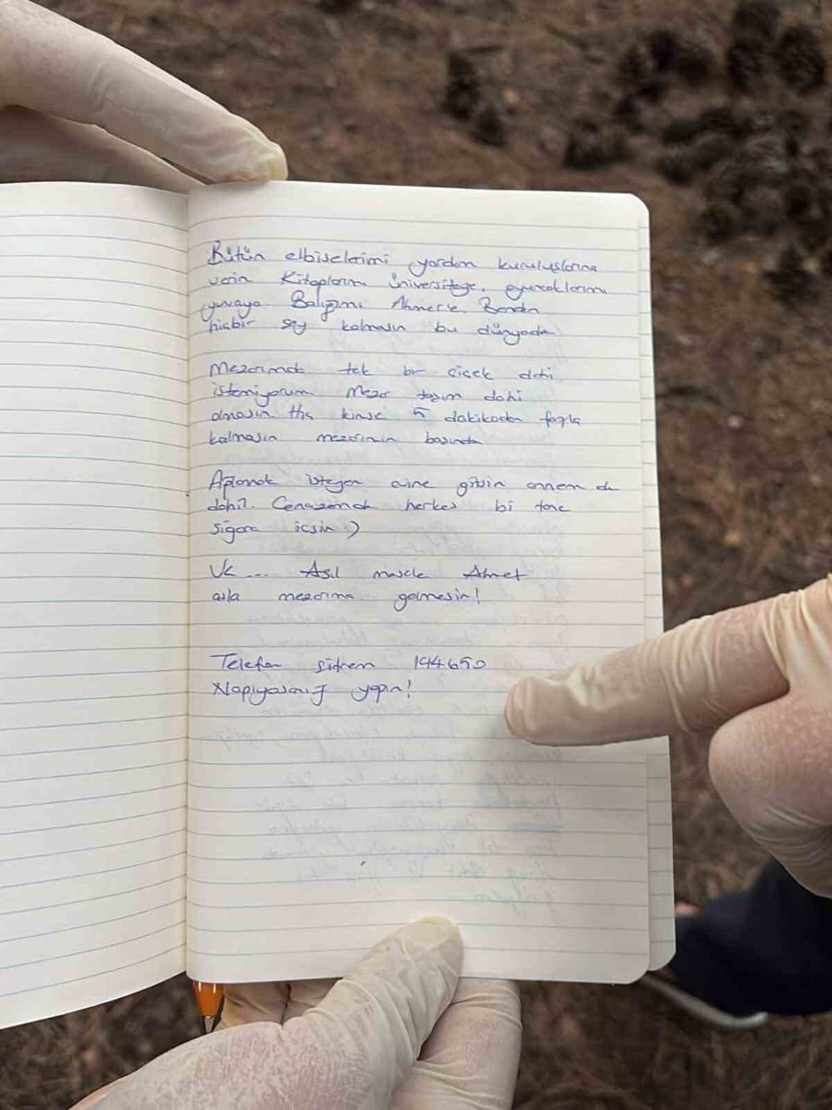 Dicle &Uuml;niversitesinde yaşanan intiharda &ouml;ğrenci, bıraktığı notta hocasını işaret etti
