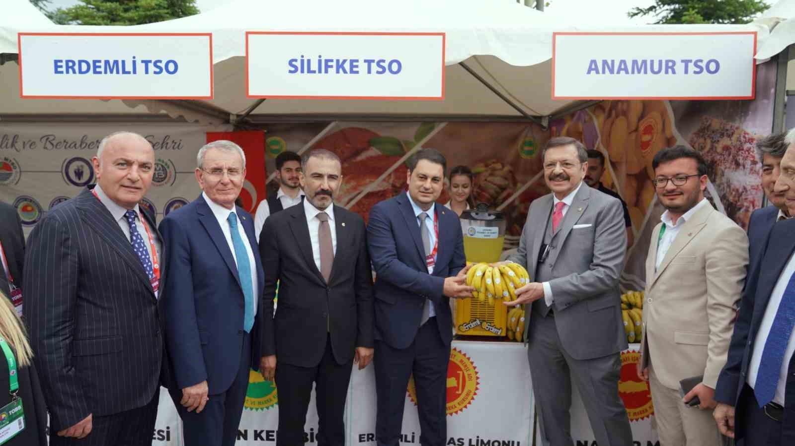 TOBB Başkanı Hisarcıklıoğlu&rsquo;ndan ETSO standına ziyaret
