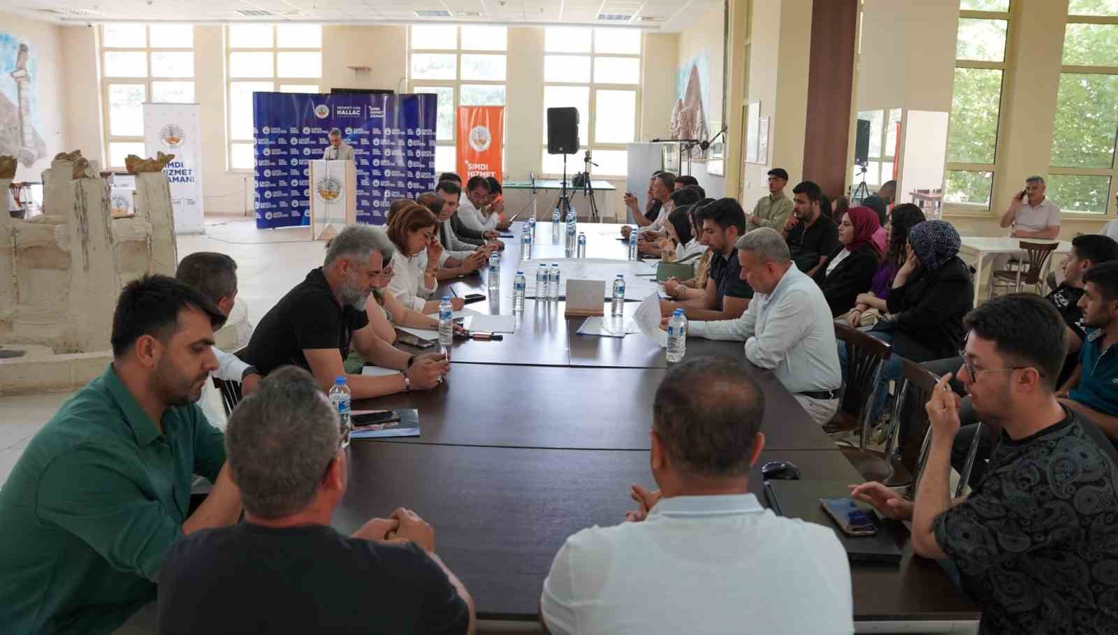 Kahta Belediyesi "Marka Şehir Vizyonu" çalıştayının ikincisini gerçekleştirdi