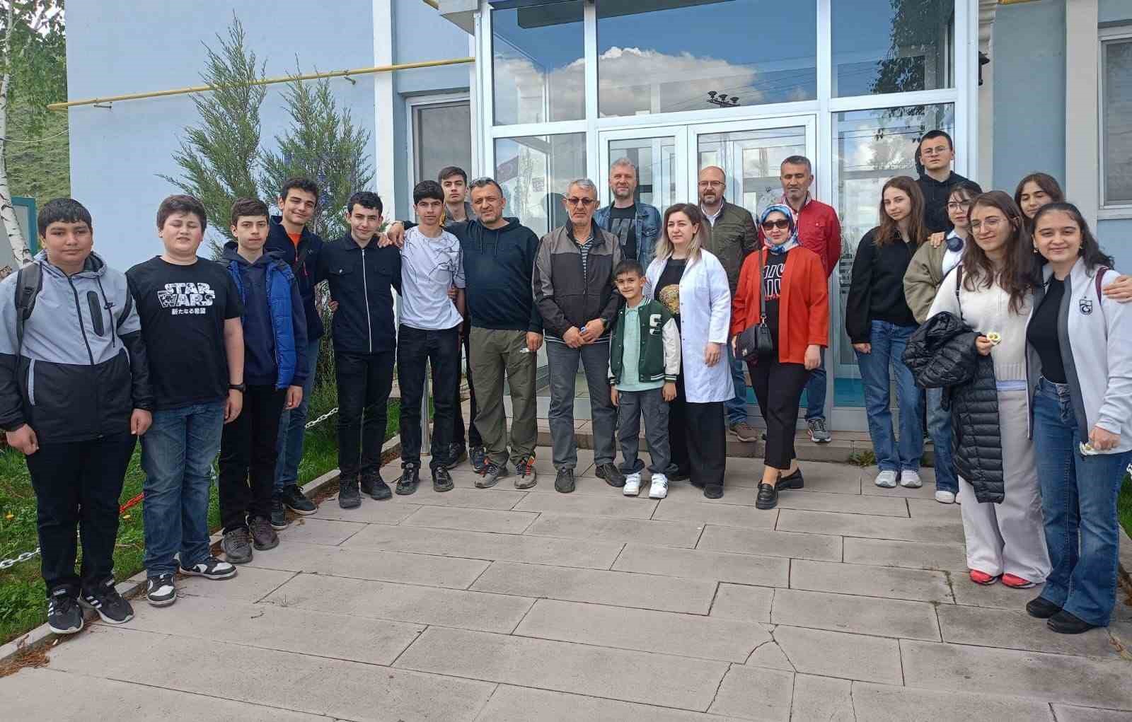 Suyun hikayesini yerinde gördüler
