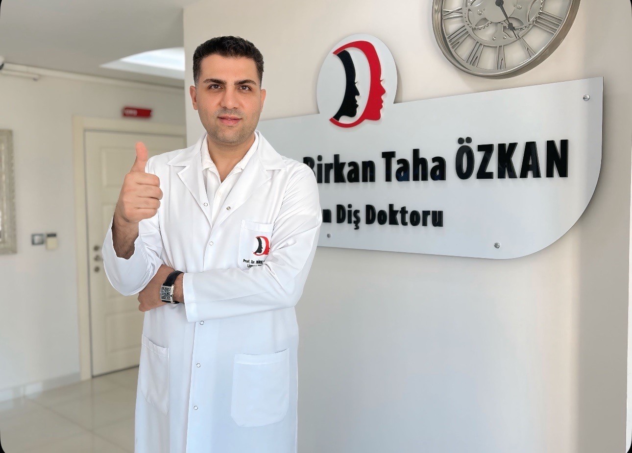 Prof. Dr. Özkan: "Elektronik sigara diş kaybını tetikliyor"
