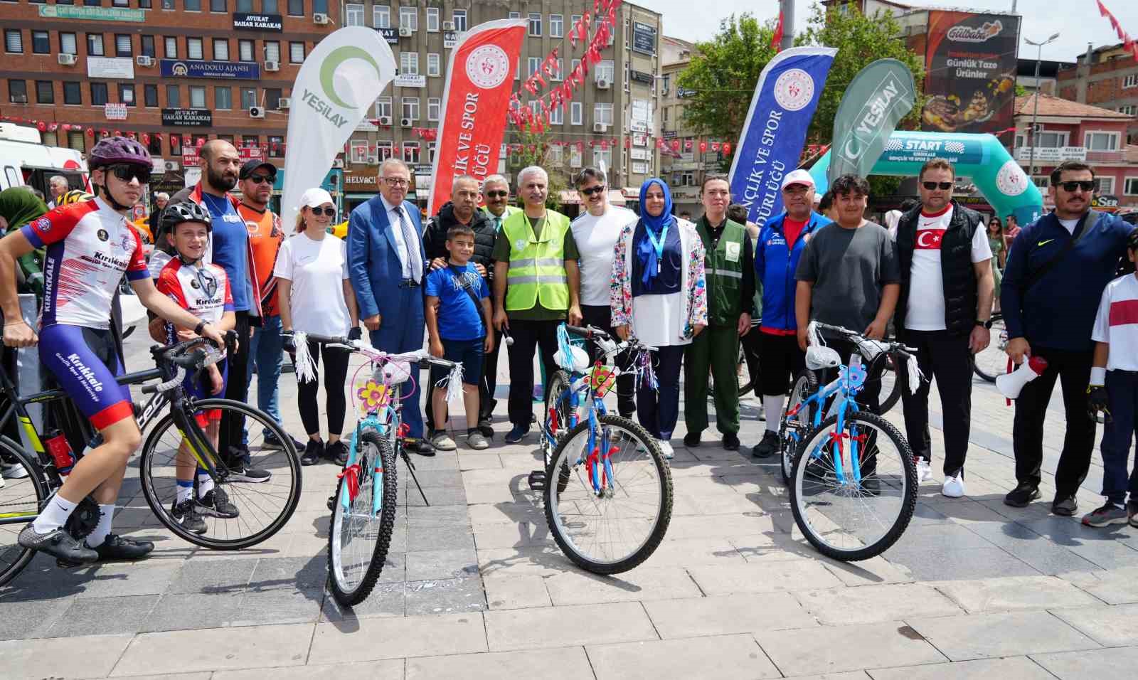Kırıkkale’de sağlıklı yaşam için pedal çevirdiler
