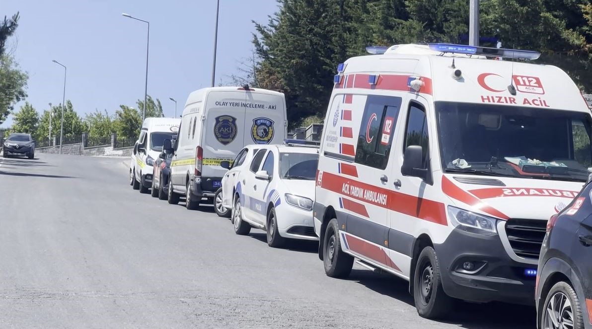 Arnavutköy’de mezarlıkta bebek cesedi bulundu
