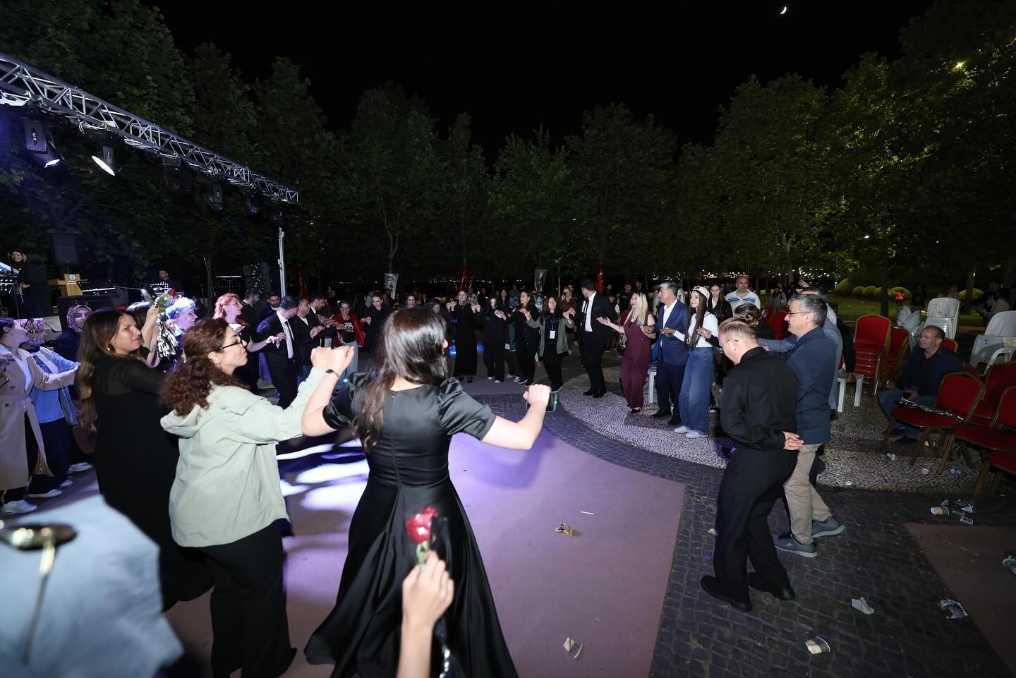 Öğretmenler korosundan unutulmaz türkü gecesi
