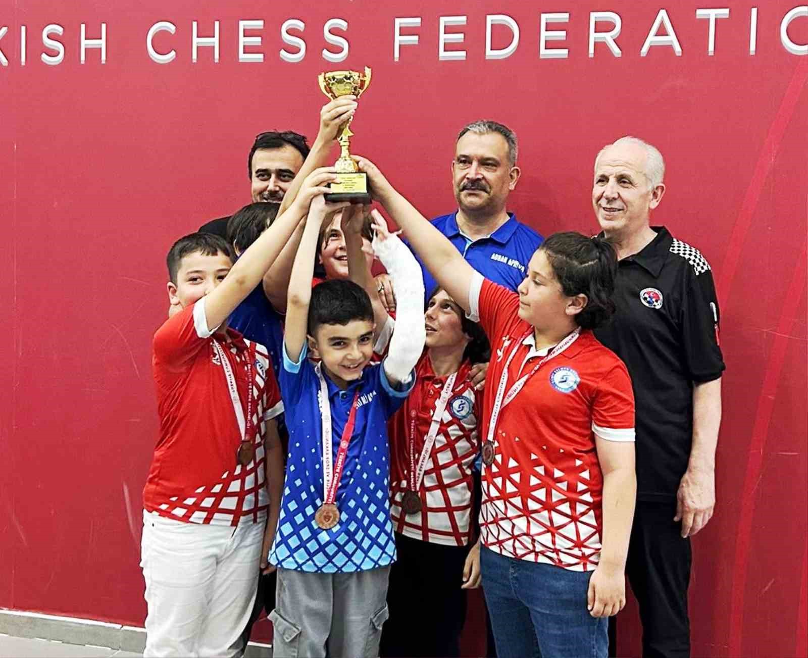 Satran&ccedil; Samsun İl Birinciliği m&uuml;sabakaları nefes kesti
