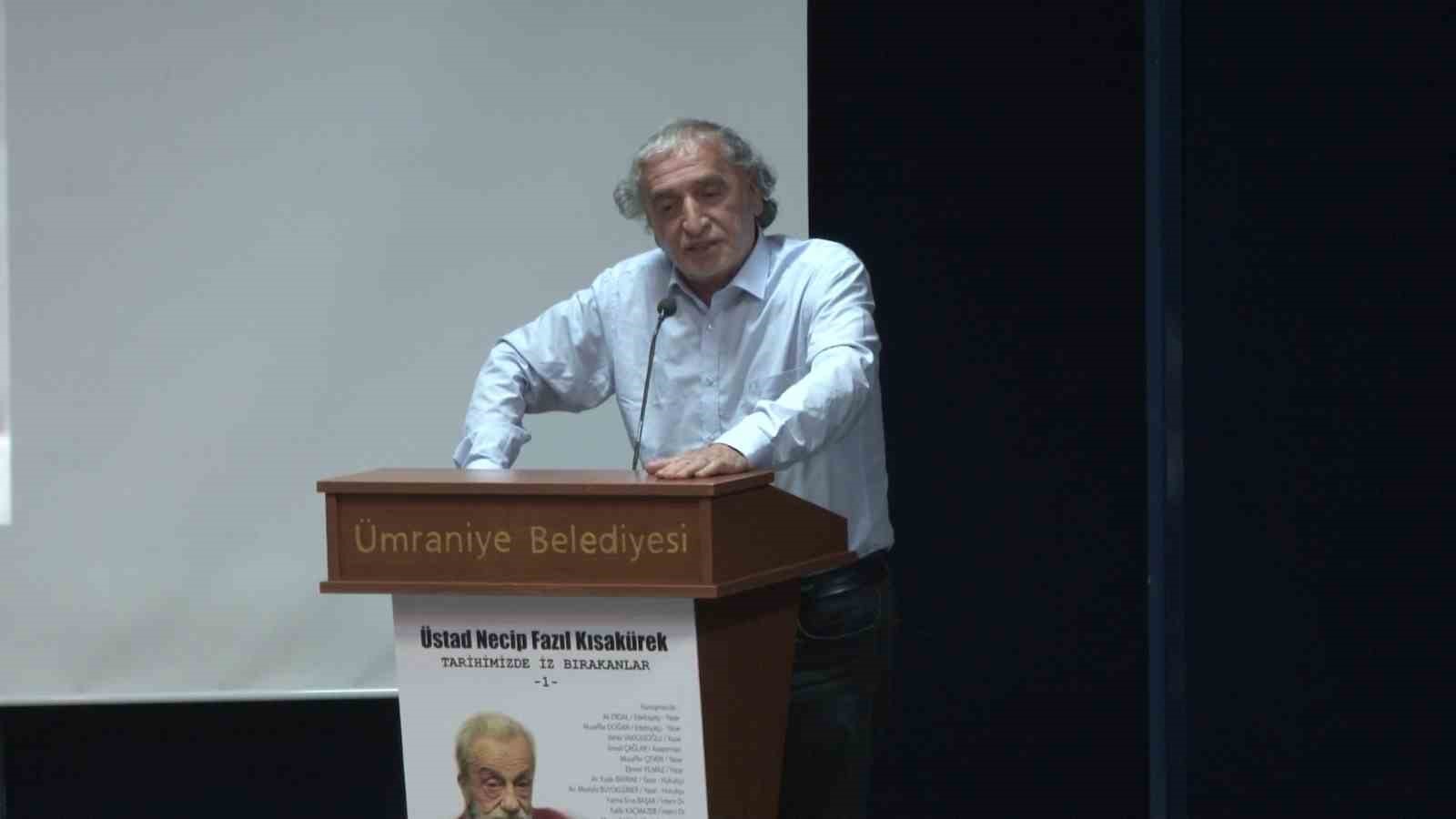 Tarihimizde İz Bırakanlar "Necip Fazıl Kısakürek" programı Ümraniye’de gerçekleştirildi